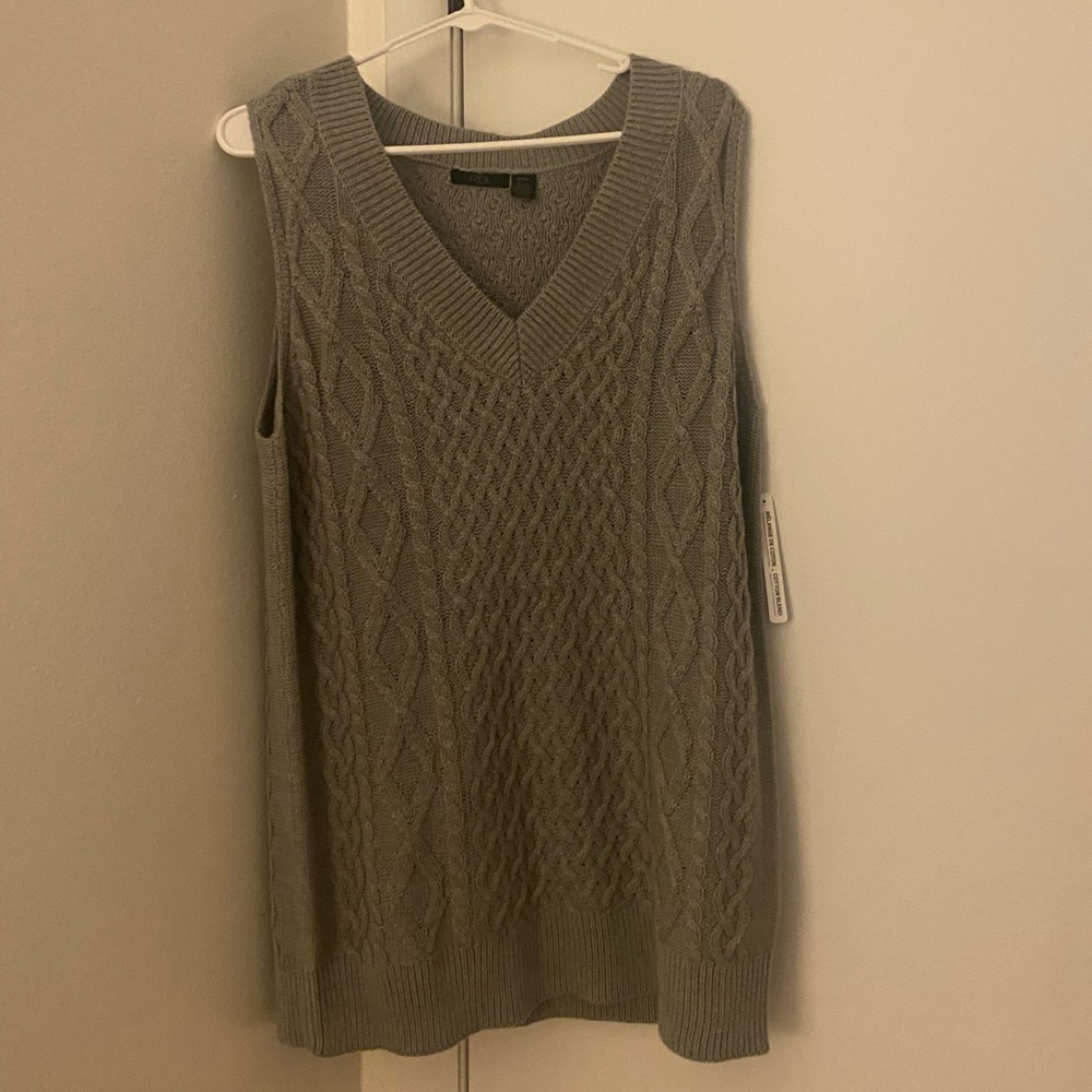 Oversized sweater vest